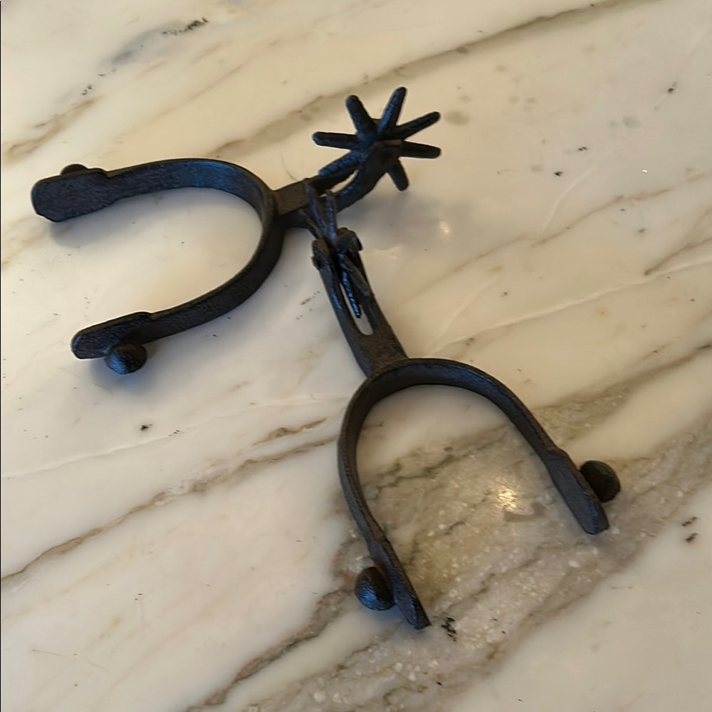 Black Western Spurs